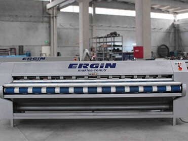 Machines à dépoussiérer les tapis
